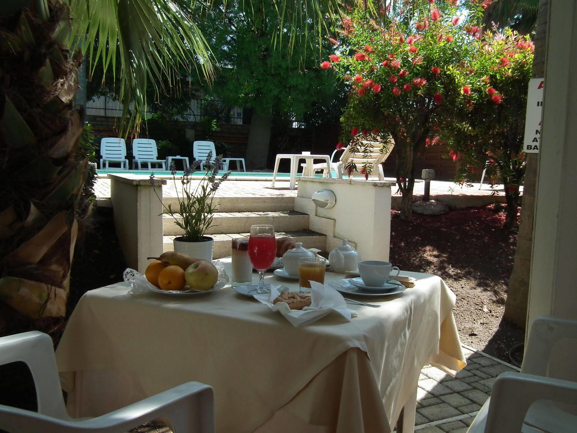 Hotel Giardino D'Europa Rome Bagian luar foto